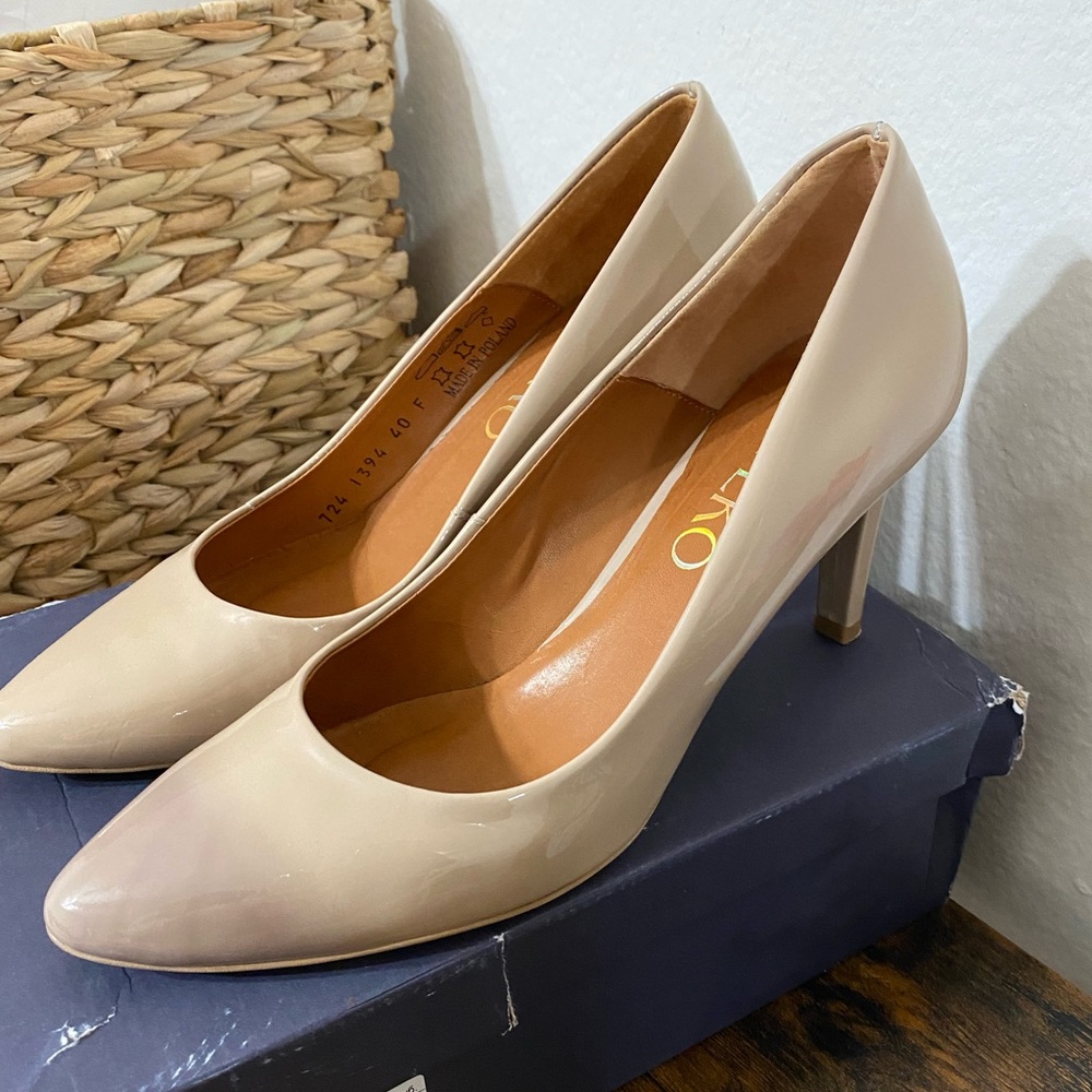 Leather heels RYLKO, size 10 (read the description!)